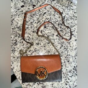 Michael Kors Crossbody